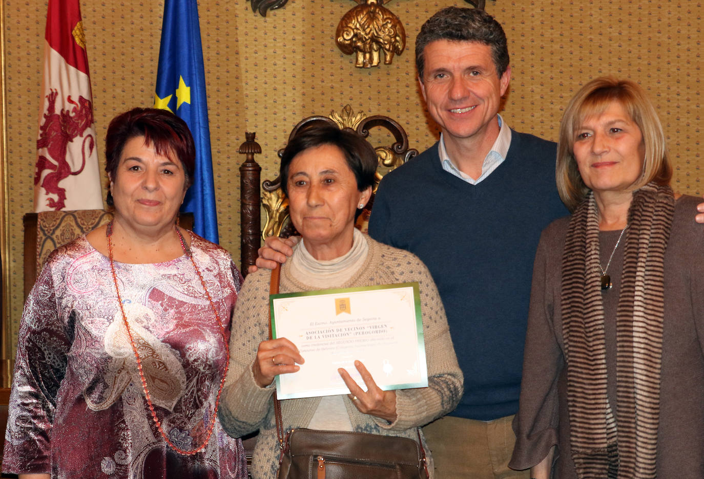 Entrega de premios del concurso de belenes y la muestra de villancicos. DE TORRE
