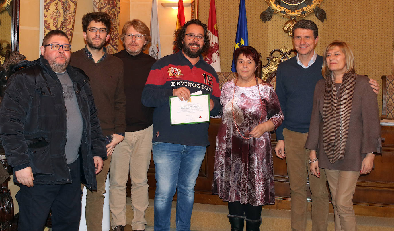 Entrega de premios del concurso de belenes y la muestra de villancicos. DE TORRE