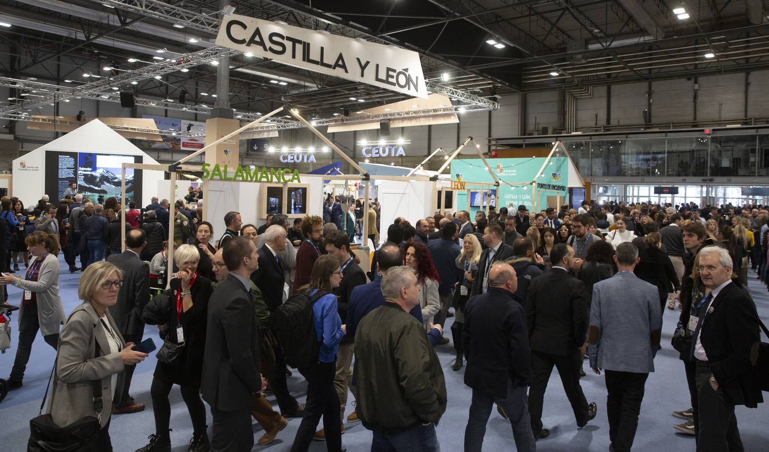 La comunidad apuesta por el deporte, la cultura y la gastronomía en la segunda jornada de la feria