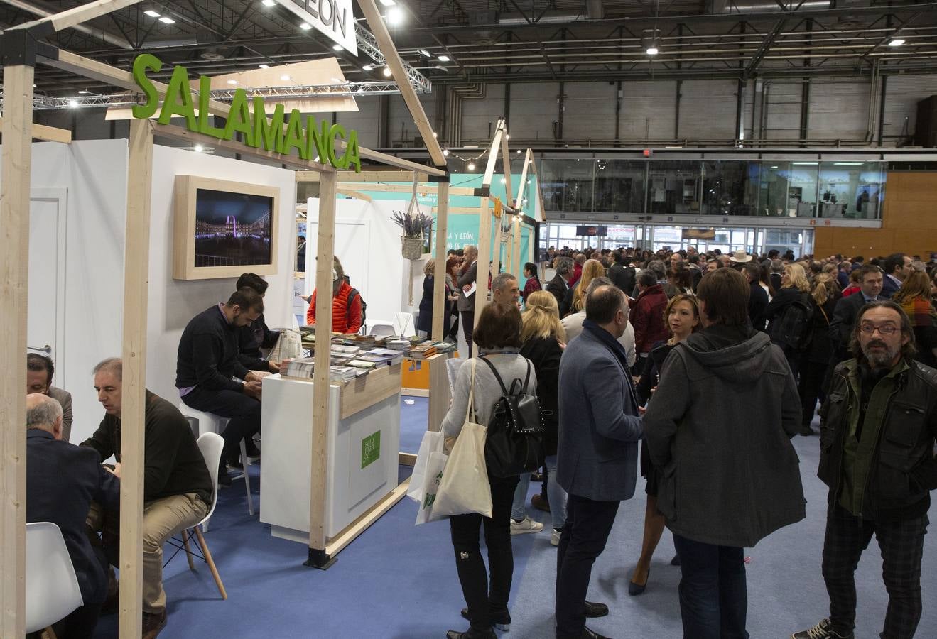 La comunidad apuesta por el deporte, la cultura y la gastronomía en la segunda jornada de la feria