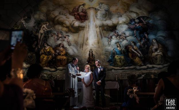 Una de las nueve imágenes de Jorge Sastre premiadas en 2019 y con las que ha conseguido convertirse en el tercer mejor fotógrafo de bodas del mundo, según los premios Fearless. 