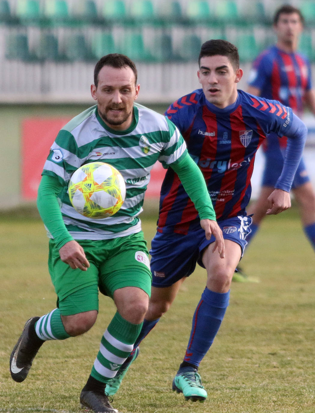Partido entre la Gimnástica Segoviana y la Virgen del Camino 
