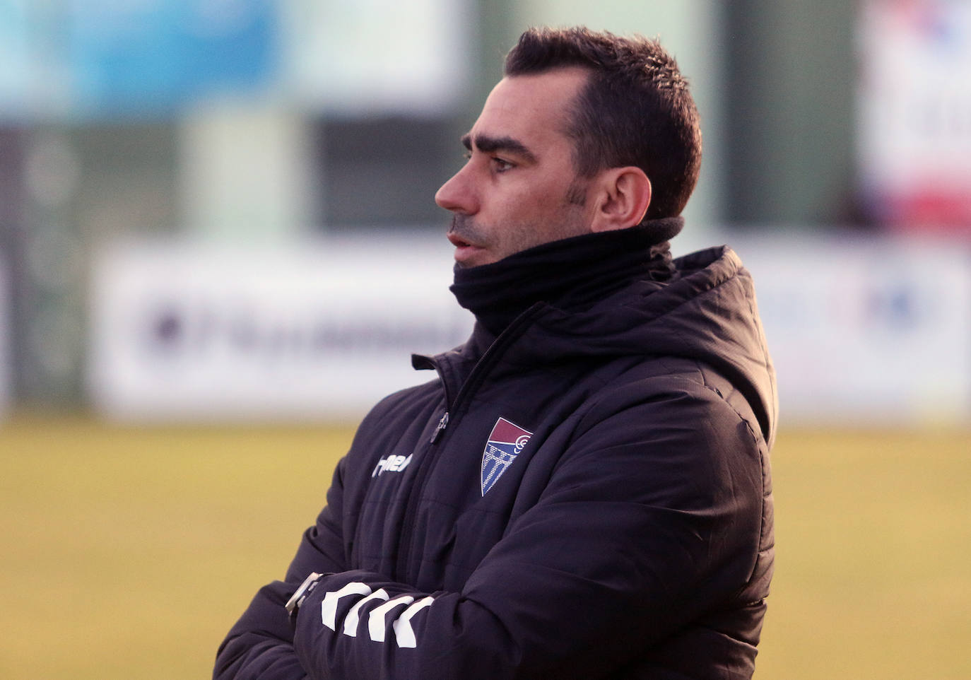 Partido entre la Gimnástica Segoviana y la Virgen del Camino 