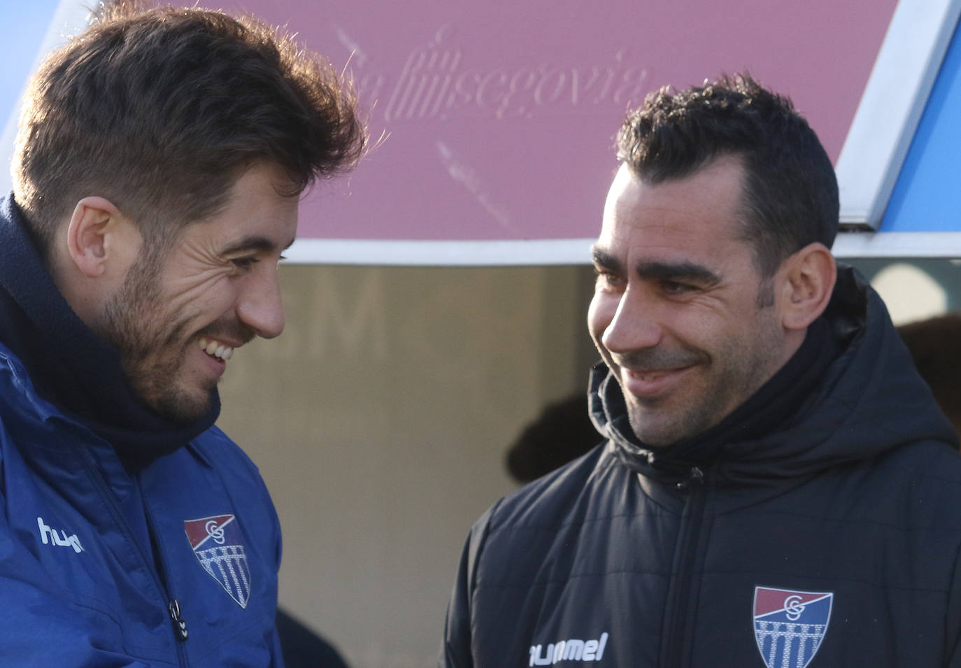 Partido entre la Gimnástica Segoviana y la Virgen del Camino 