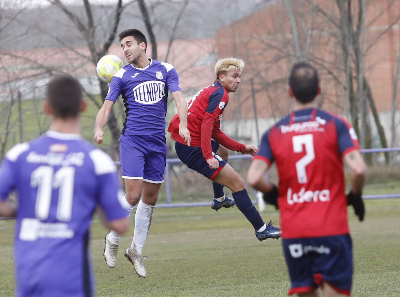 El equipo morado suma la quinta victoria de la temporada. 