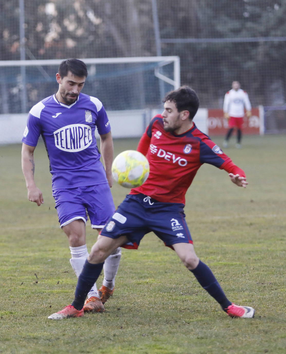 El equipo morado suma la quinta victoria de la temporada. 