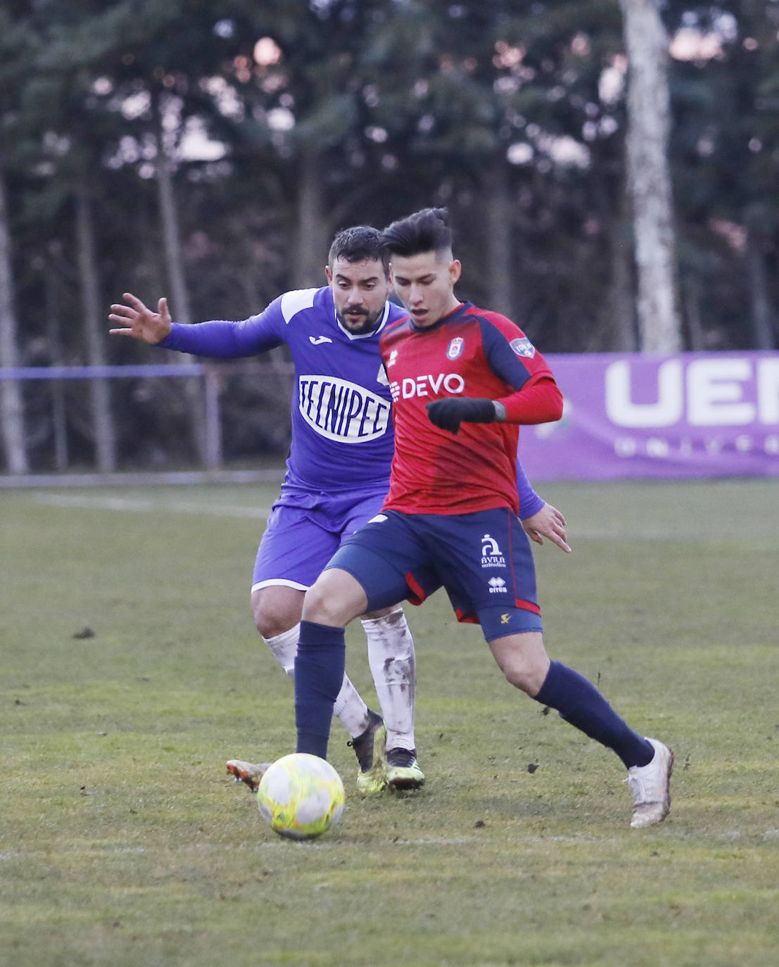 El equipo morado suma la quinta victoria de la temporada. 