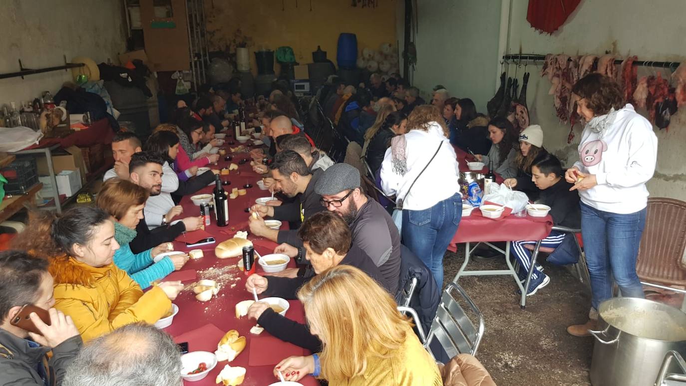 Garcibuey, Madroñal y San Esteban de la Sierra acogieron ayer esta celebración convertida en fiesta.