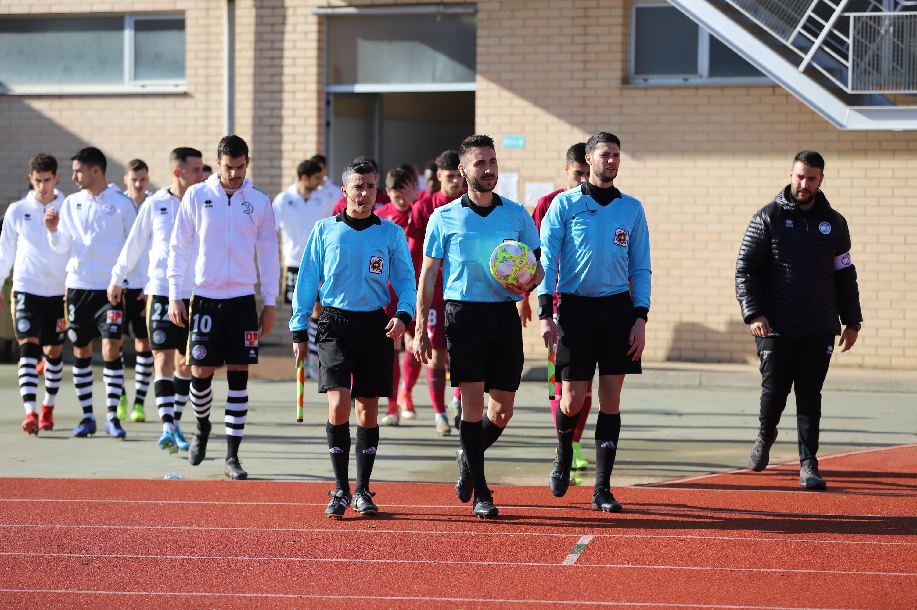 Fotos: Unionistas se eleva ante el Alavés B (4-2)