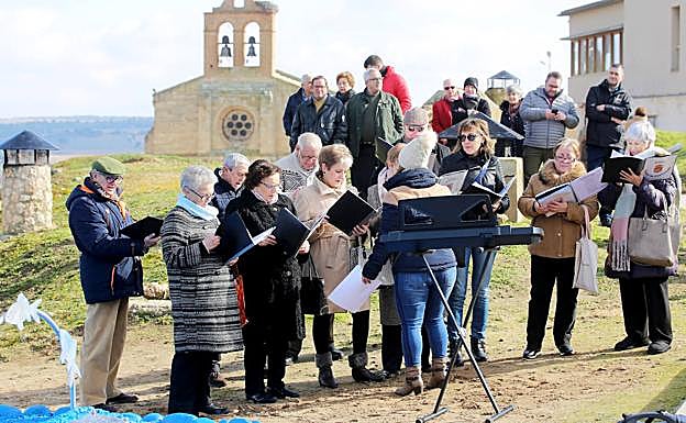 Imagen principal - Homenaje a los Pescadores, en Castronuño.