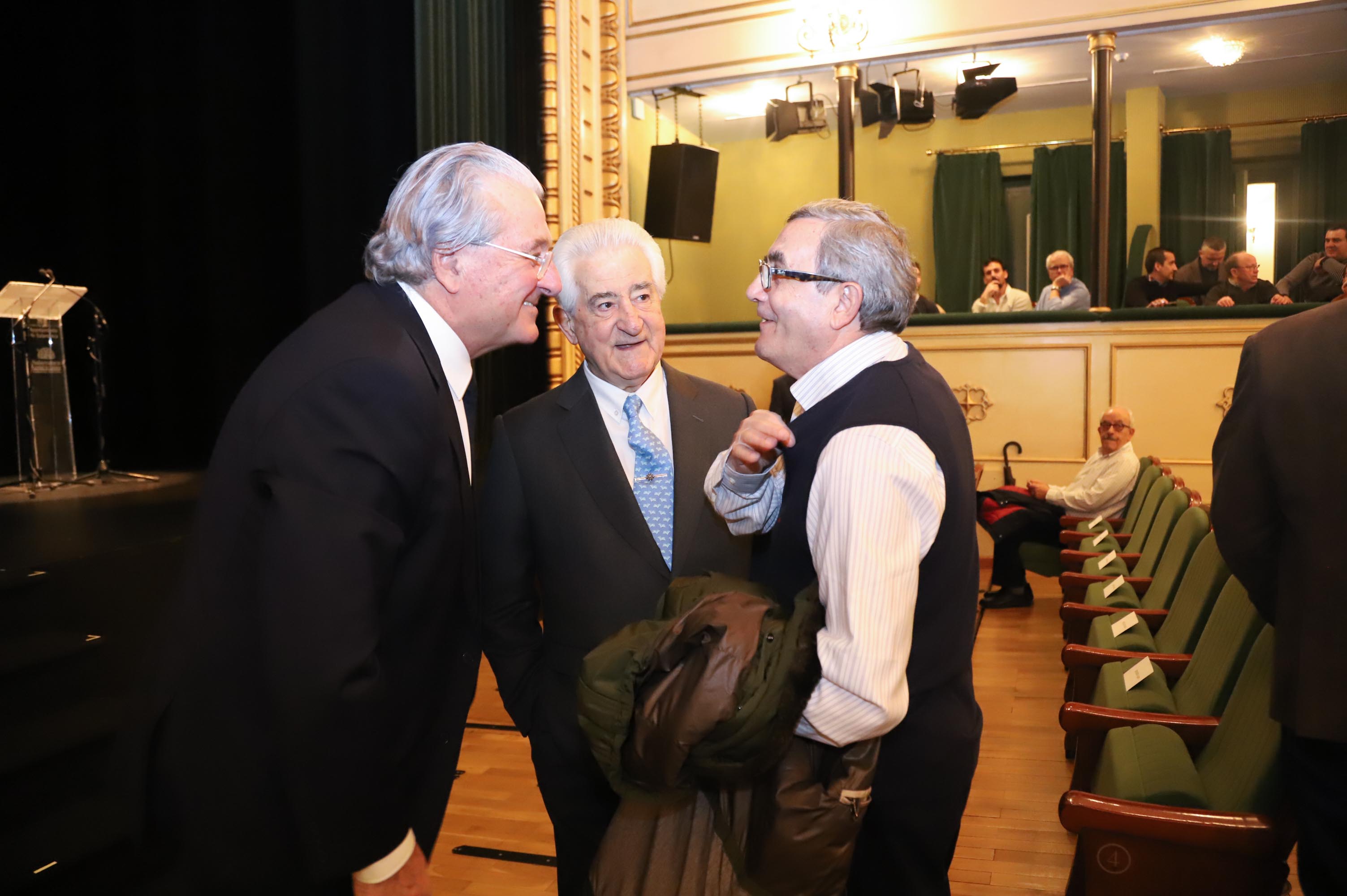 Fotos: Entrega del Trofeo Zamora de Jorge D&#039;Alessandro al ayuntamiento de Salamanca