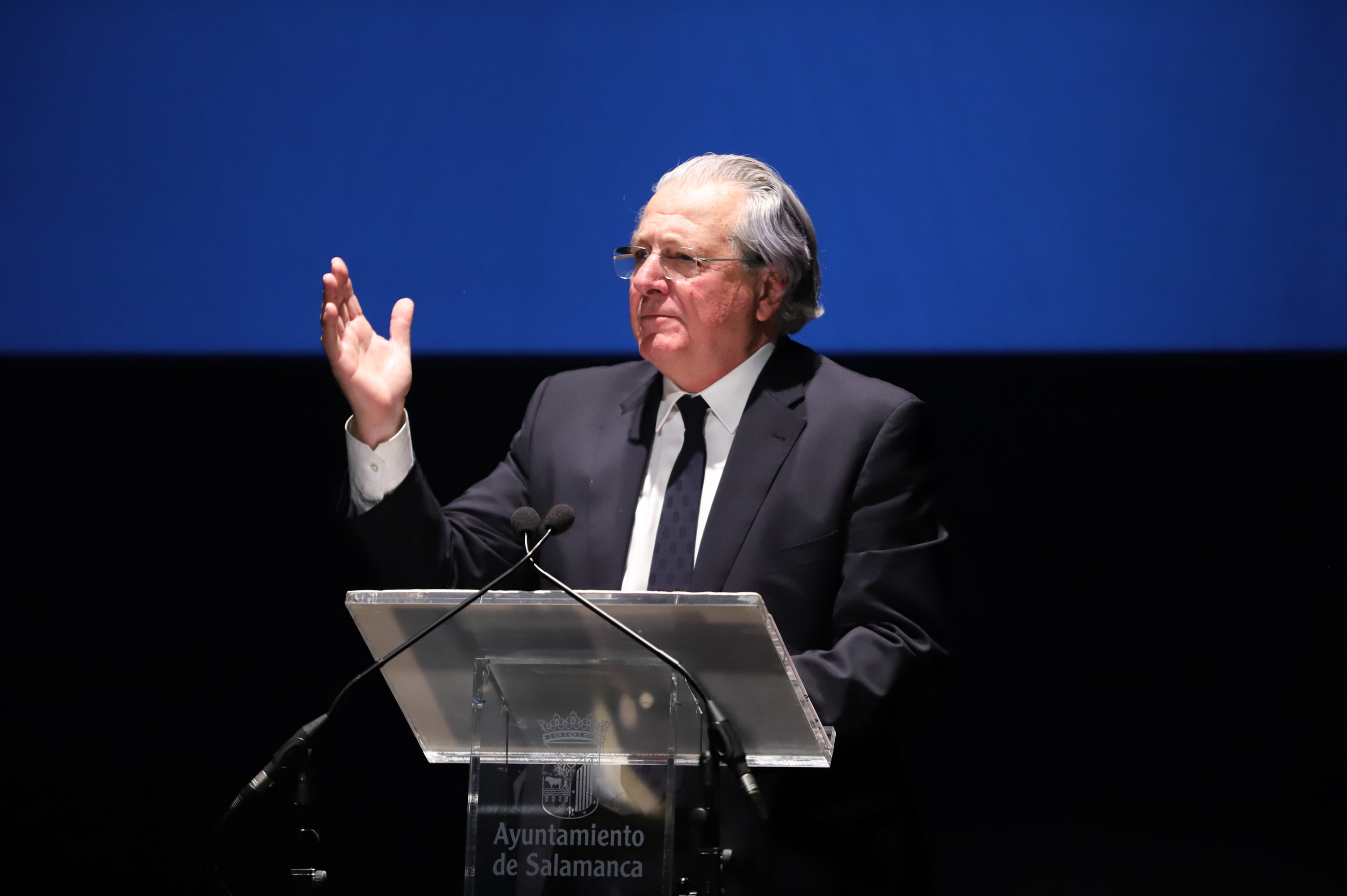 Fotos: Entrega del Trofeo Zamora de Jorge D&#039;Alessandro al ayuntamiento de Salamanca