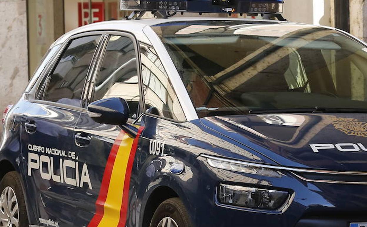 Coche patrulla de la Policía Nacional.
