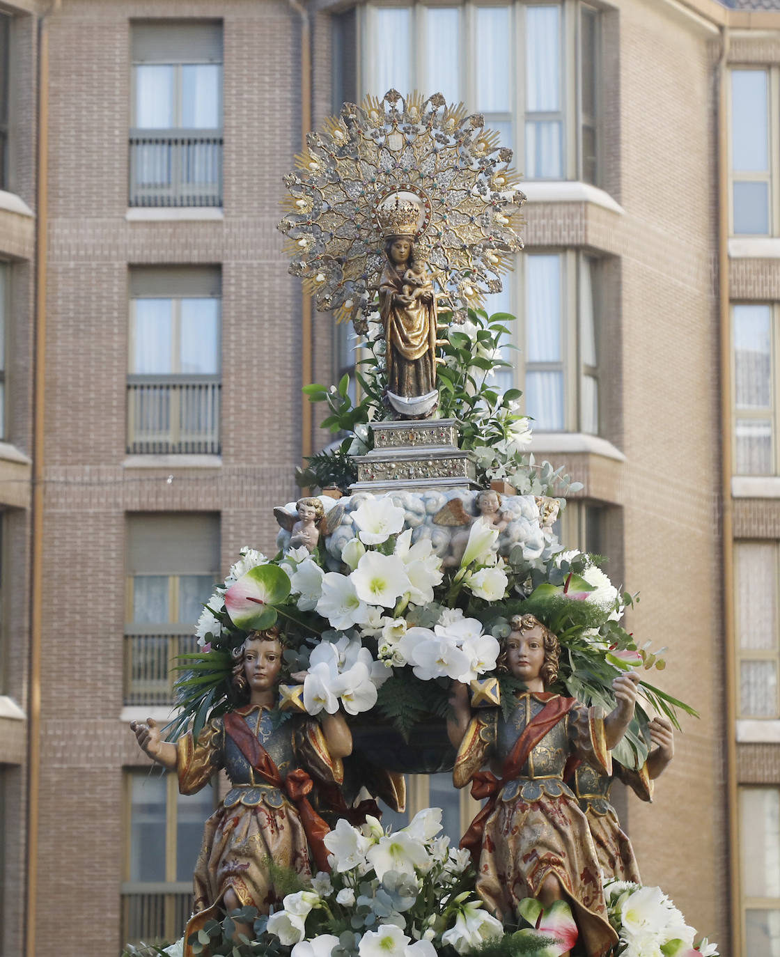 Fiesta y procesión de la Virgen de la Calle.