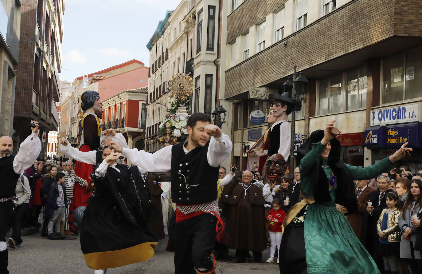 Fiesta y procesión de la Virgen de la Calle.