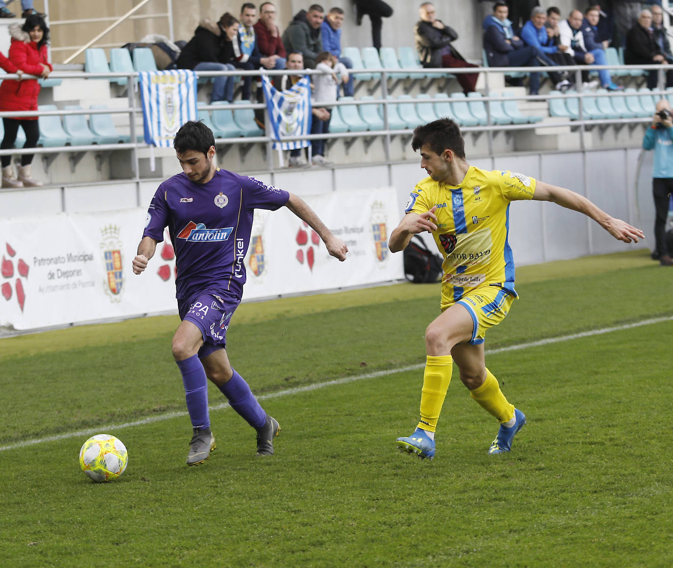 El Palencia Cristo perdió ante la Arandina. 