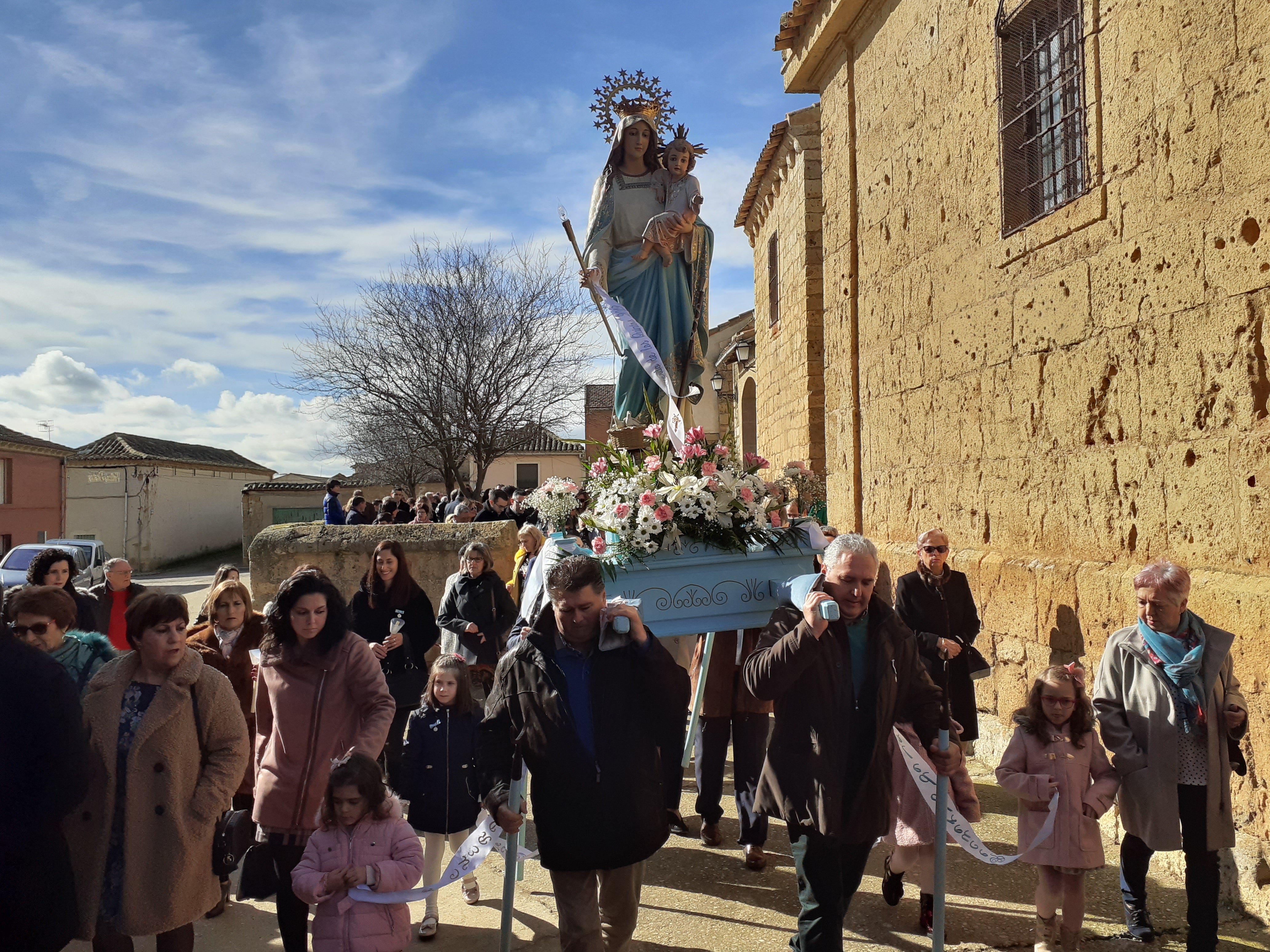 Fotos: Procesión de la Virgen de las Candelas de Tordehumos