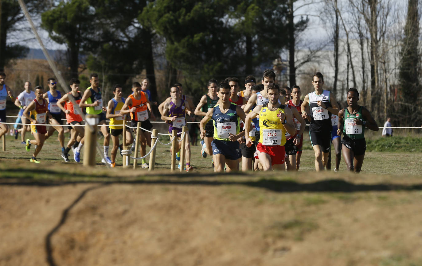 La Cañada Real ha acogido esta mañana el Cross Internacional Ciudad de Valladolid. 