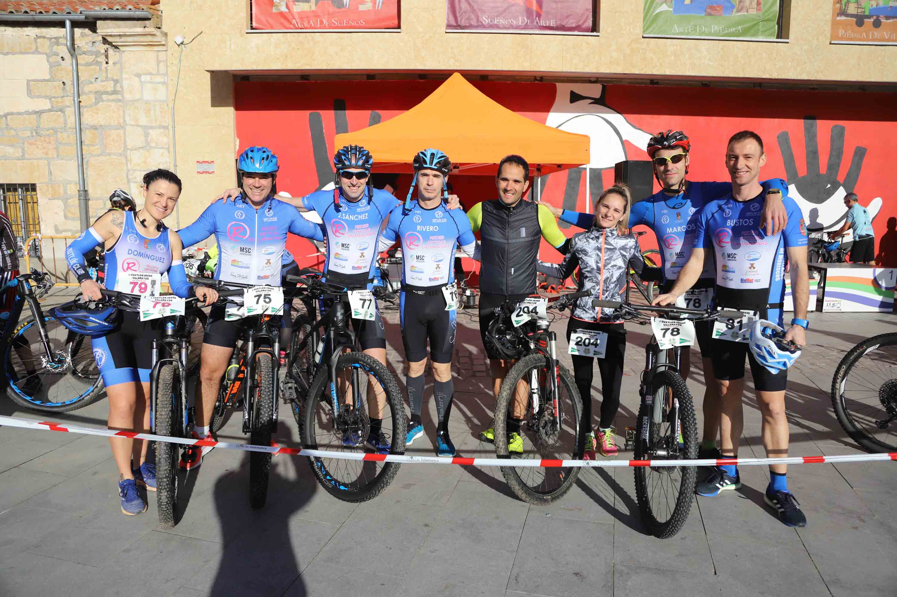 Participantes en el Duatlon de Villamayor. 