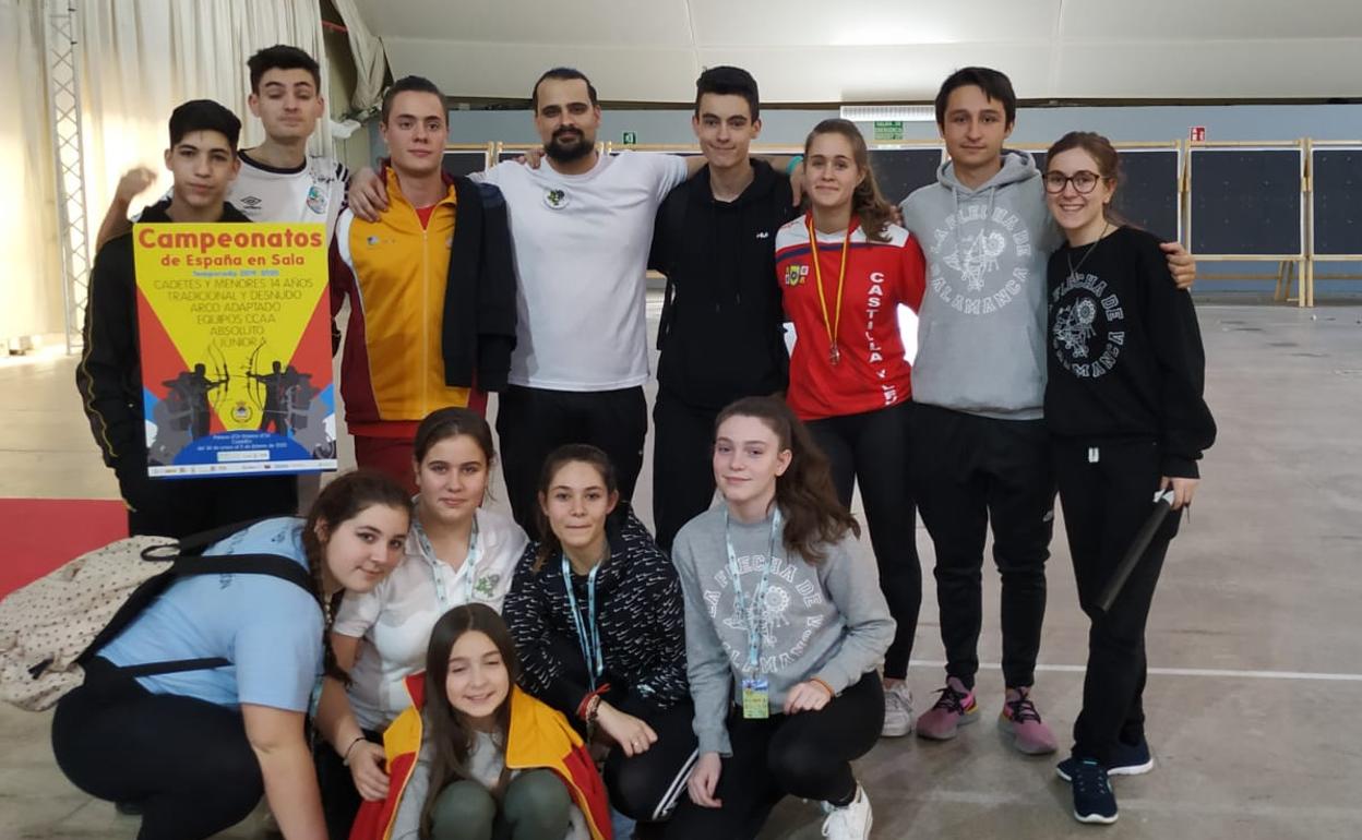 Daniel García, por equipos, y Daniel Martín, campeones de España en el Nacional absoluto de sala 2020 y Andrea García, plata