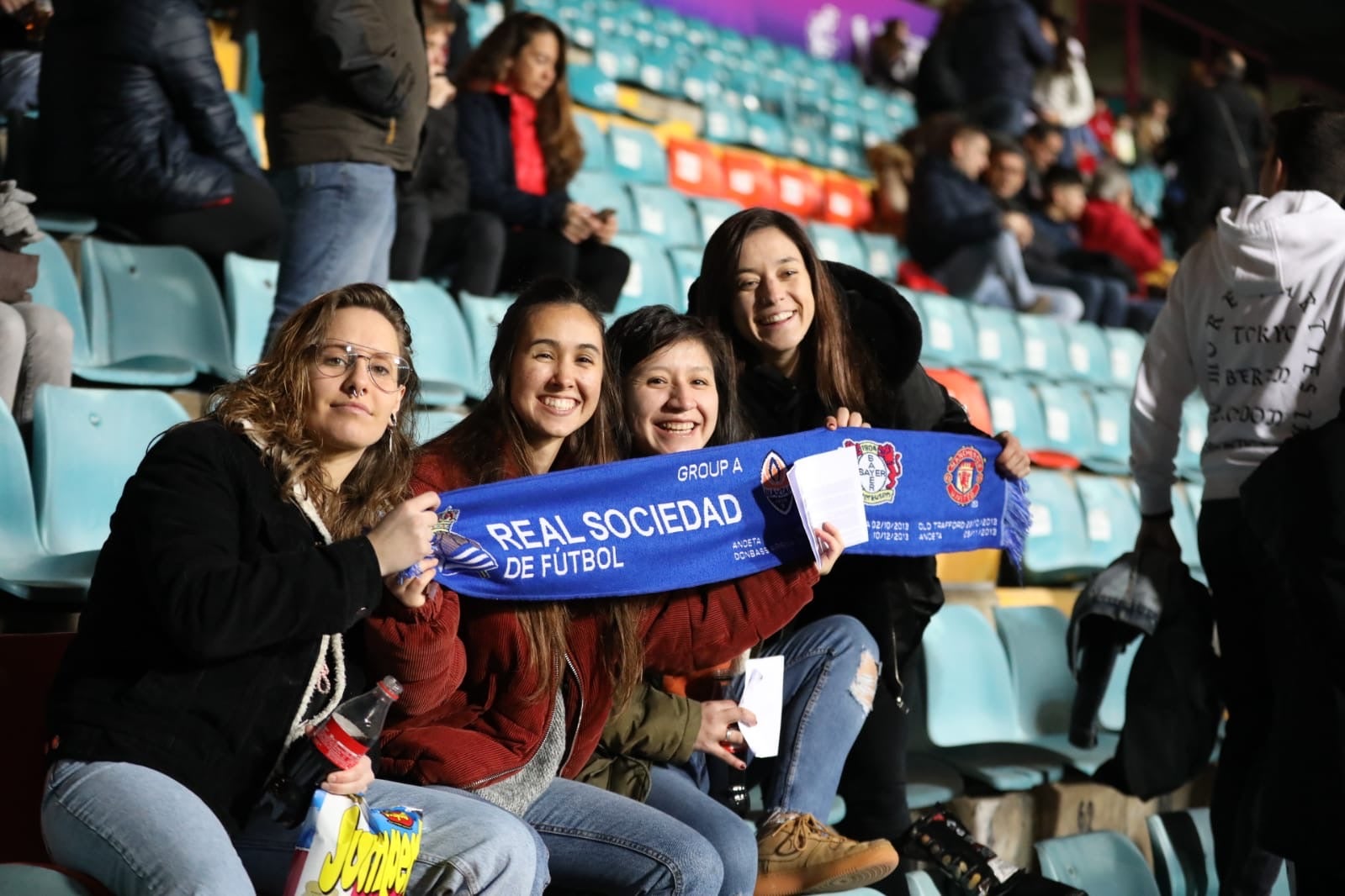 Primera semifinal de la Supercopa femenina de fútbol en el estadio Helmántico de Salamanca entre la Real Sociedad y la UD Levante. 