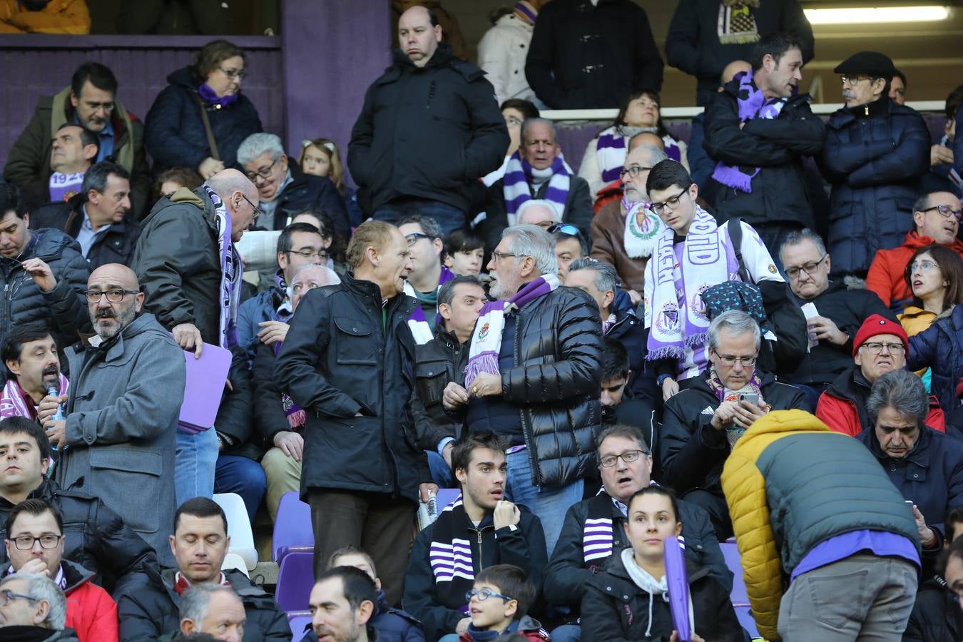 Si has estado en el estadio José Zorrilla presenciando el partido Real Valladolid-Villarreal, puede que la cámara de nuestro fotógrado te haya «pillado»