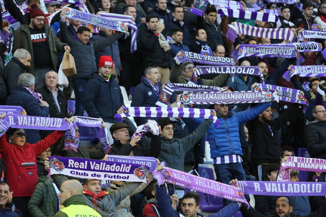 Si has estado en el estadio José Zorrilla presenciando el partido Real Valladolid-Villarreal, puede que la cámara de nuestro fotógrado te haya «pillado»