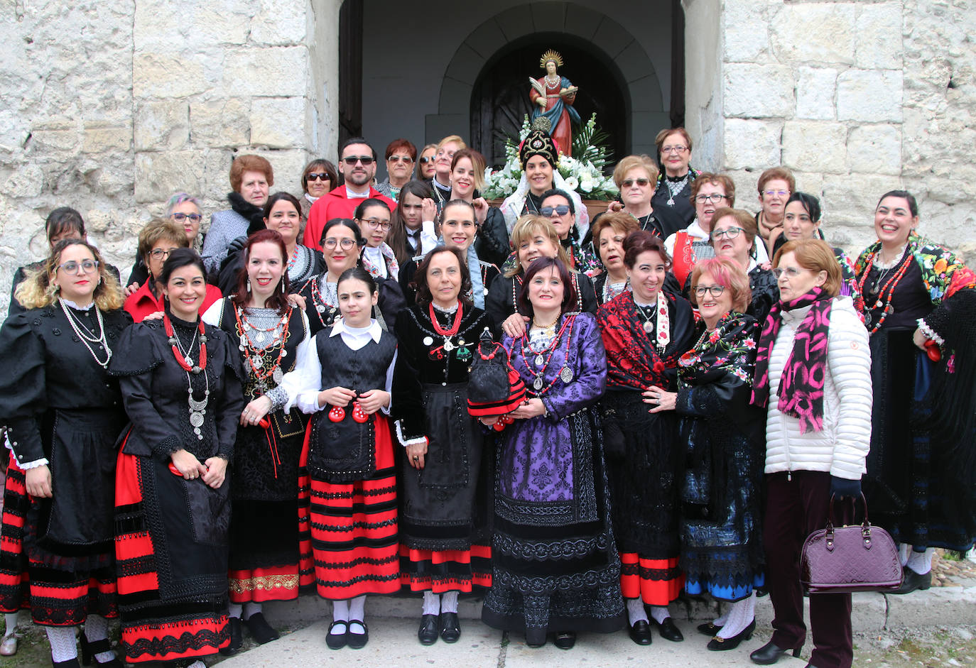 Celebración de Santa Águeda en la provincia de Segovia 