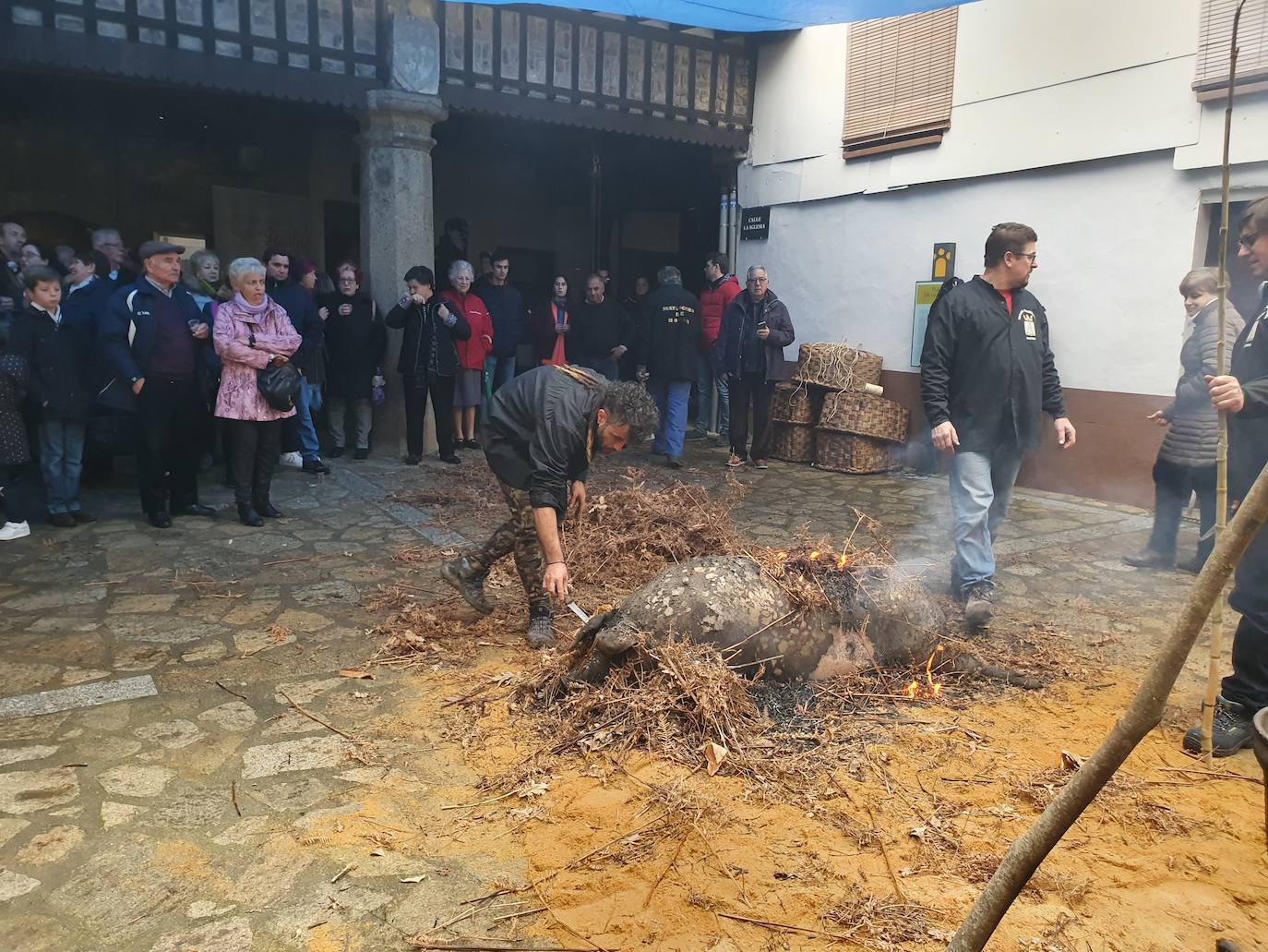Encarna Sánchez y José María Martín fueron nombrados Matancera y Matancero de Honor, una gran sorpresa para los elegidos, pues nada sospechaban del reconocimiento que les rendiría el pueblo