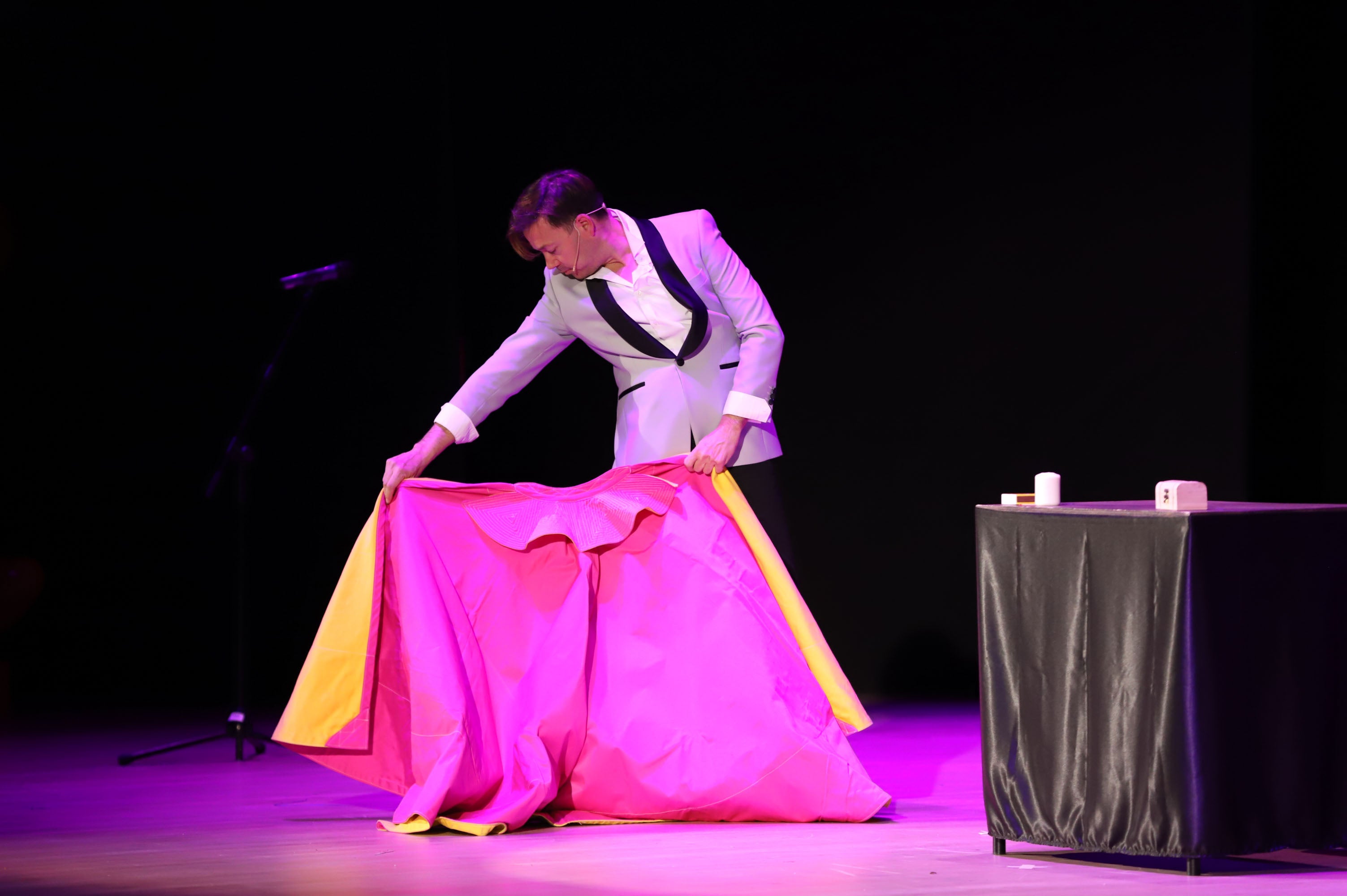 Fotos: Animada Gala del Amor y del Humor en Salamanca con un guiño a la inclusión