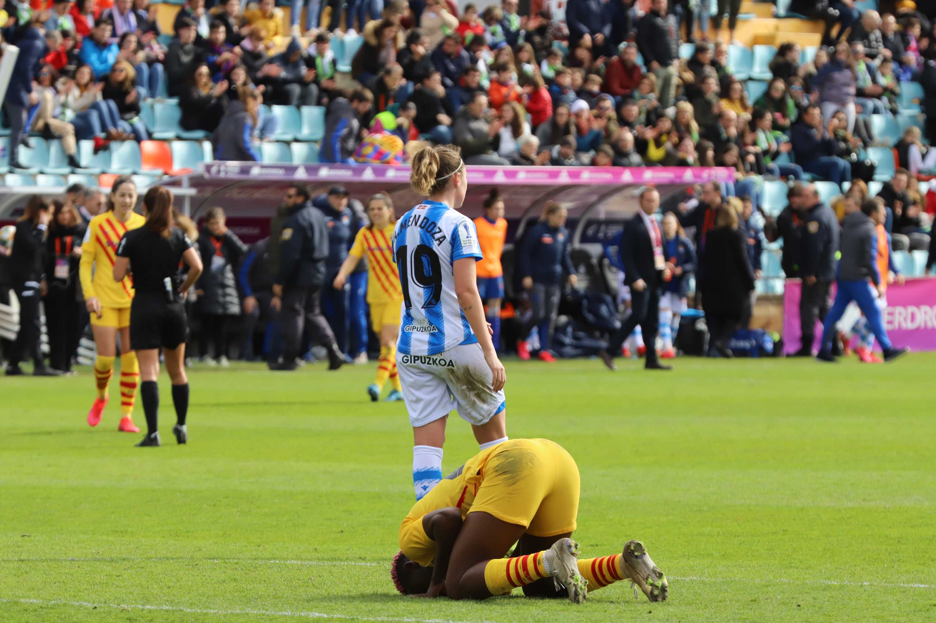 El equipo catalán se muestró muy superior desde el primer minuto a la Real Sociedad con cuatro goles de Marta Torrejón, MVP de la gran final celebrada en el estadio Helmántico
