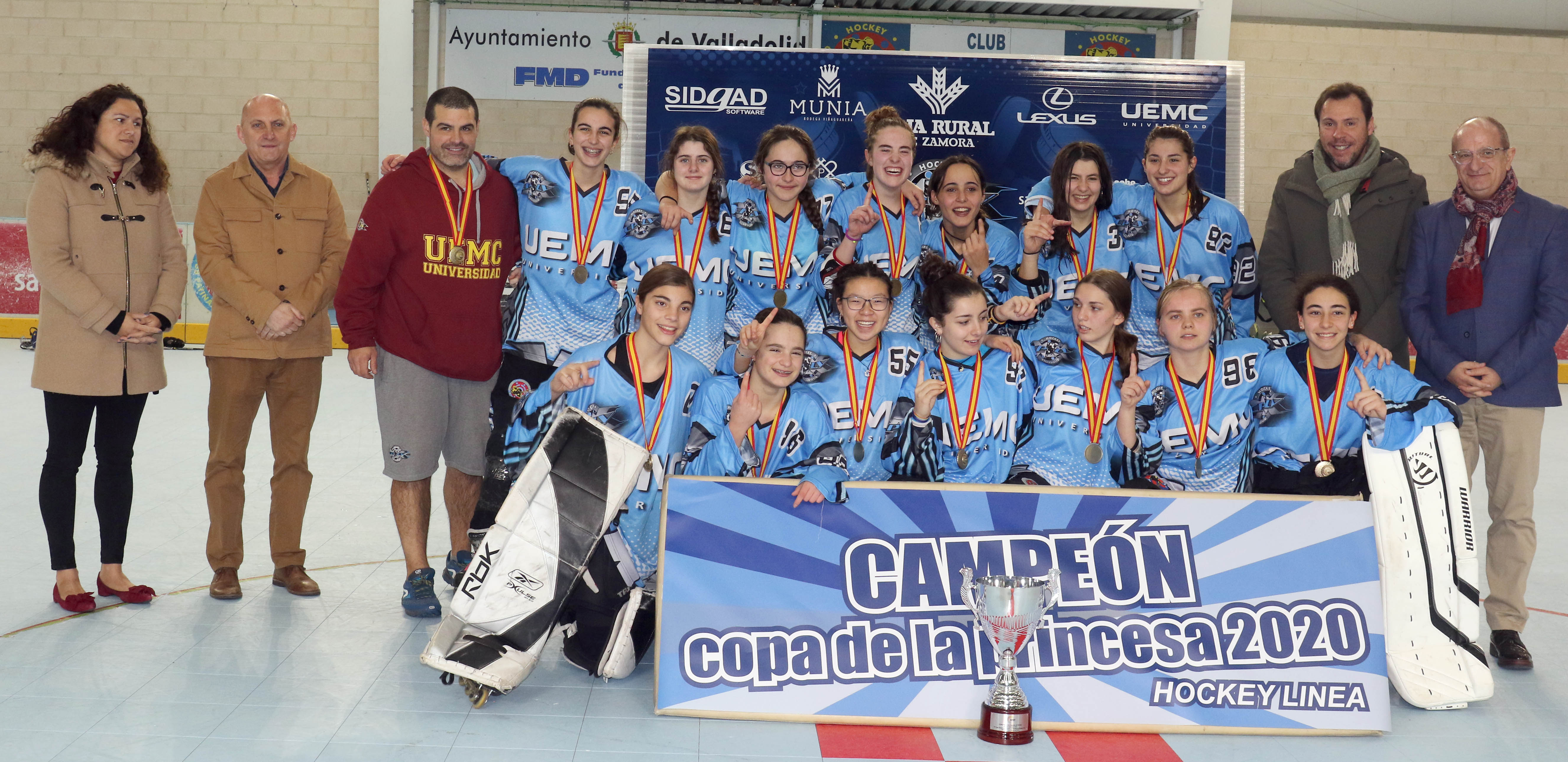 Las vallisoletanas se alzaron con el título en un 1-0 contra el Fénix PL Madrid. 