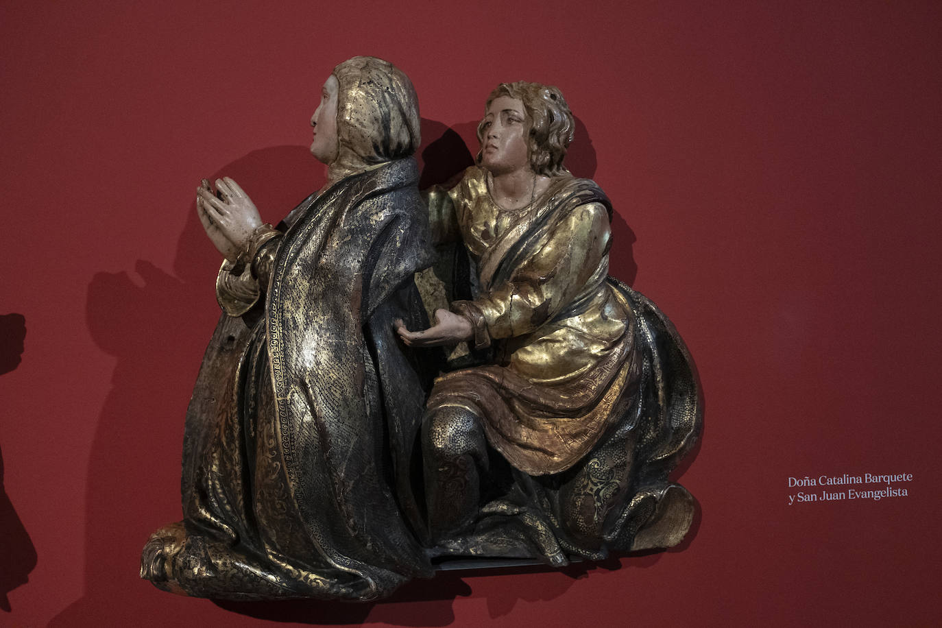 Las piezas, procedentes de la vallisoletana iglesia de Santiago, han sido recuperadas por técnicos del museo y del Centro de Conservación y Restauración de Bienes Culturales de la Junta de Castilla y León. 