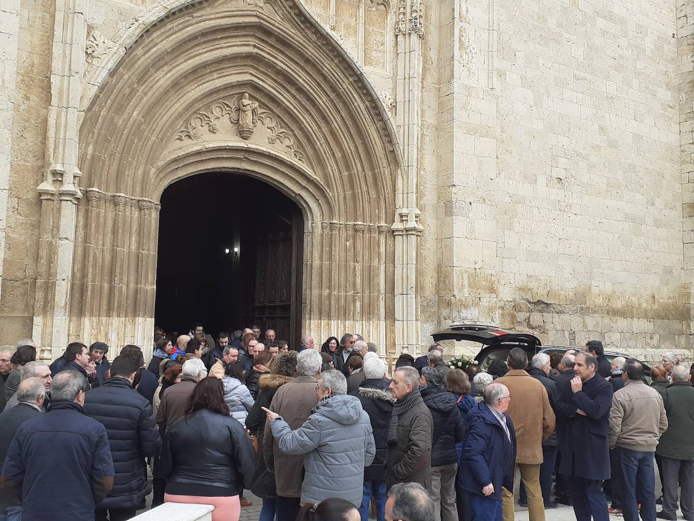 Funeral en Medina de Rioseco del sacerdote Alejandro Ovelleiro 'Jano'. 