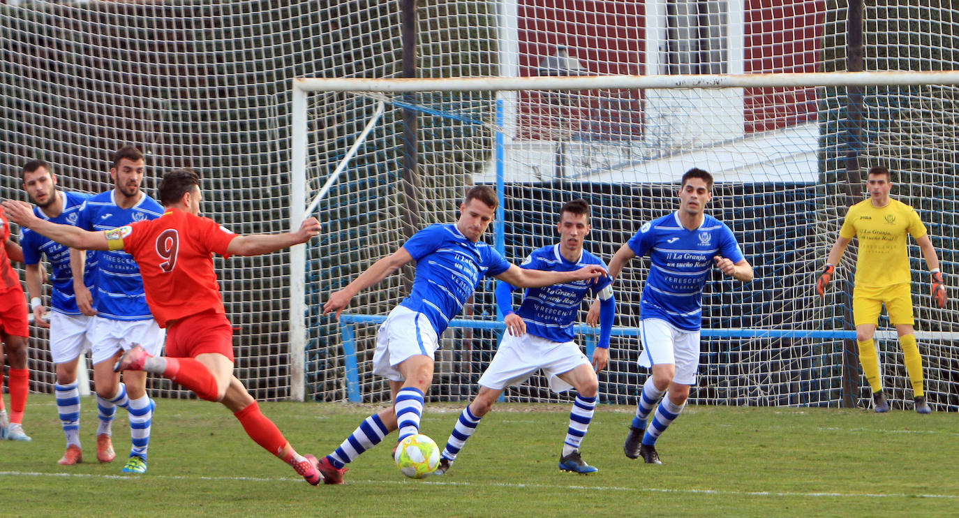 Fotografías del choque entre La Granja y el Real Burgos CF.