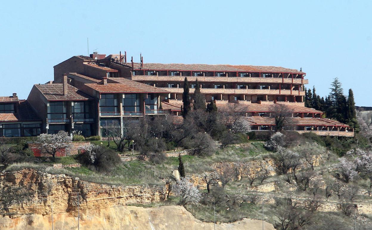 Exterior del Parador de Segovia. 