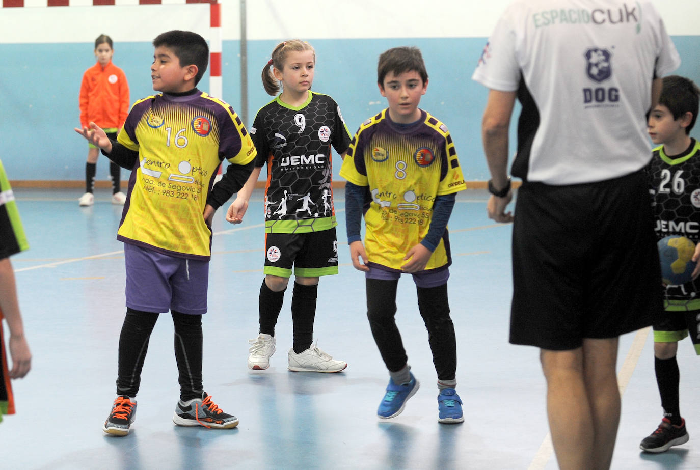 Los grupos de la categoría Benjamín se enfrentaba en el CEIP Pablo Picasso de la capital