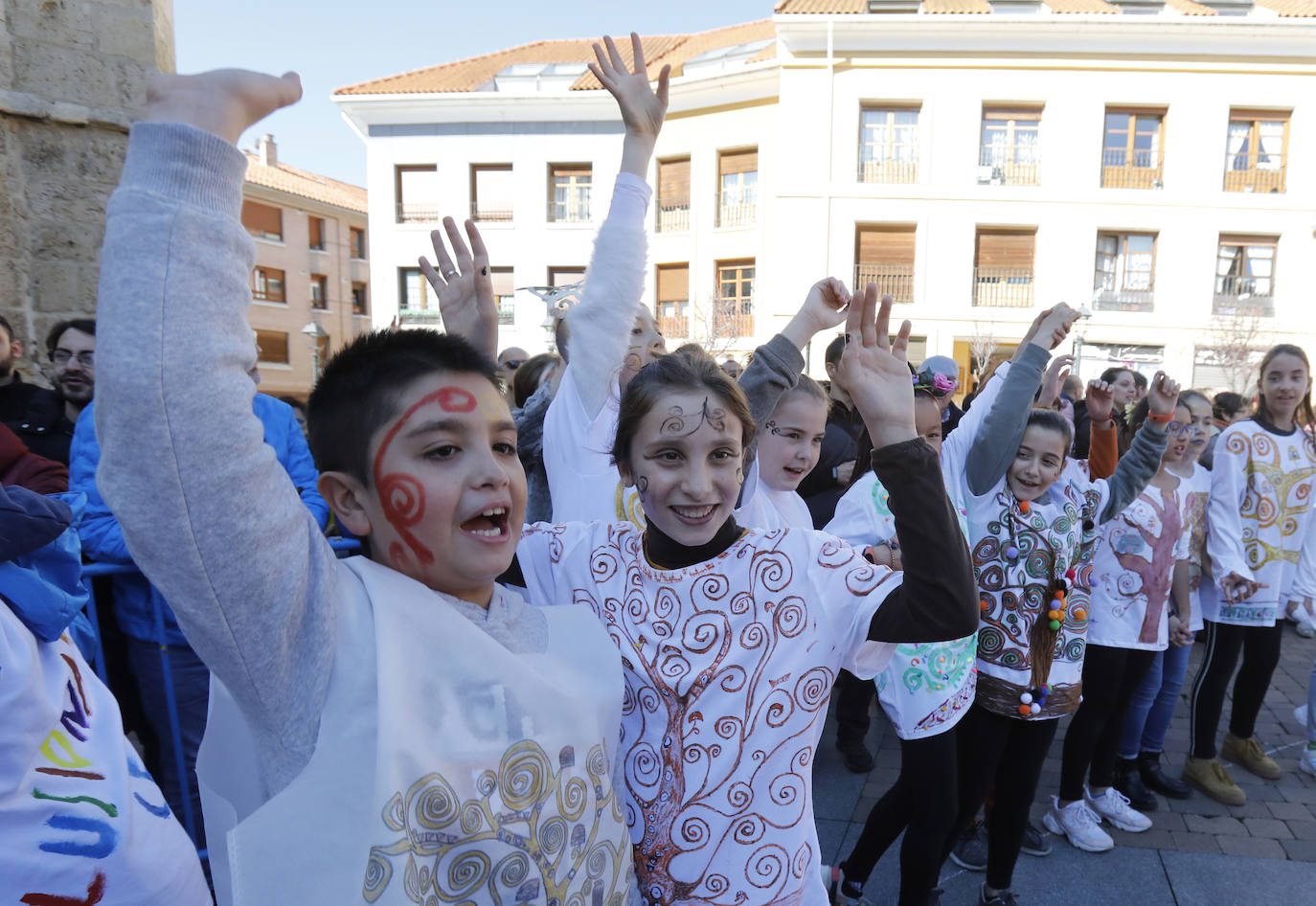 El colegio Jorge Manrique de Palencia vive el carnaval. 