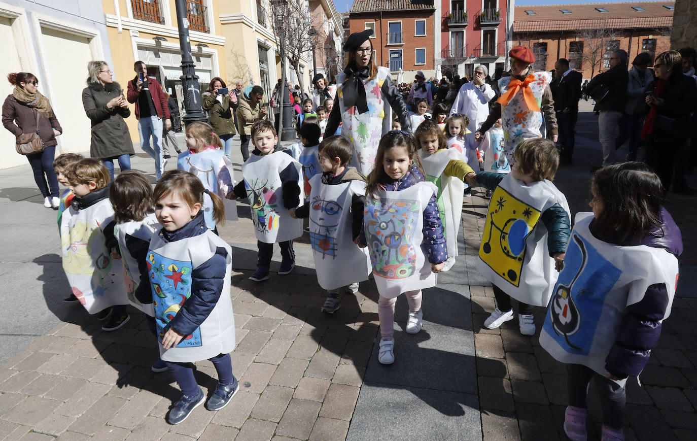 El colegio Jorge Manrique de Palencia vive el carnaval. 