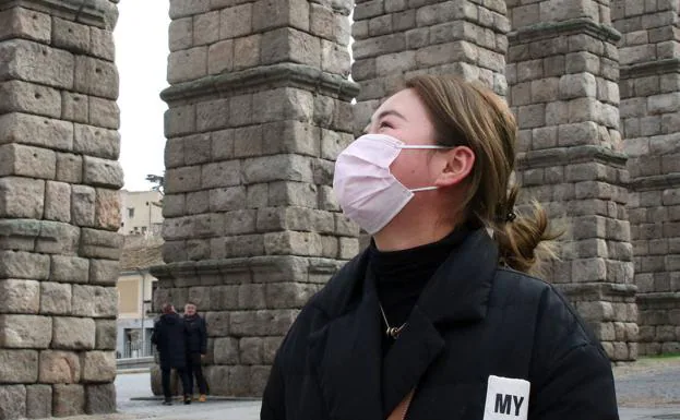 La alcaldesa asume que el coronavirus mermará los resultados turísticos del año 