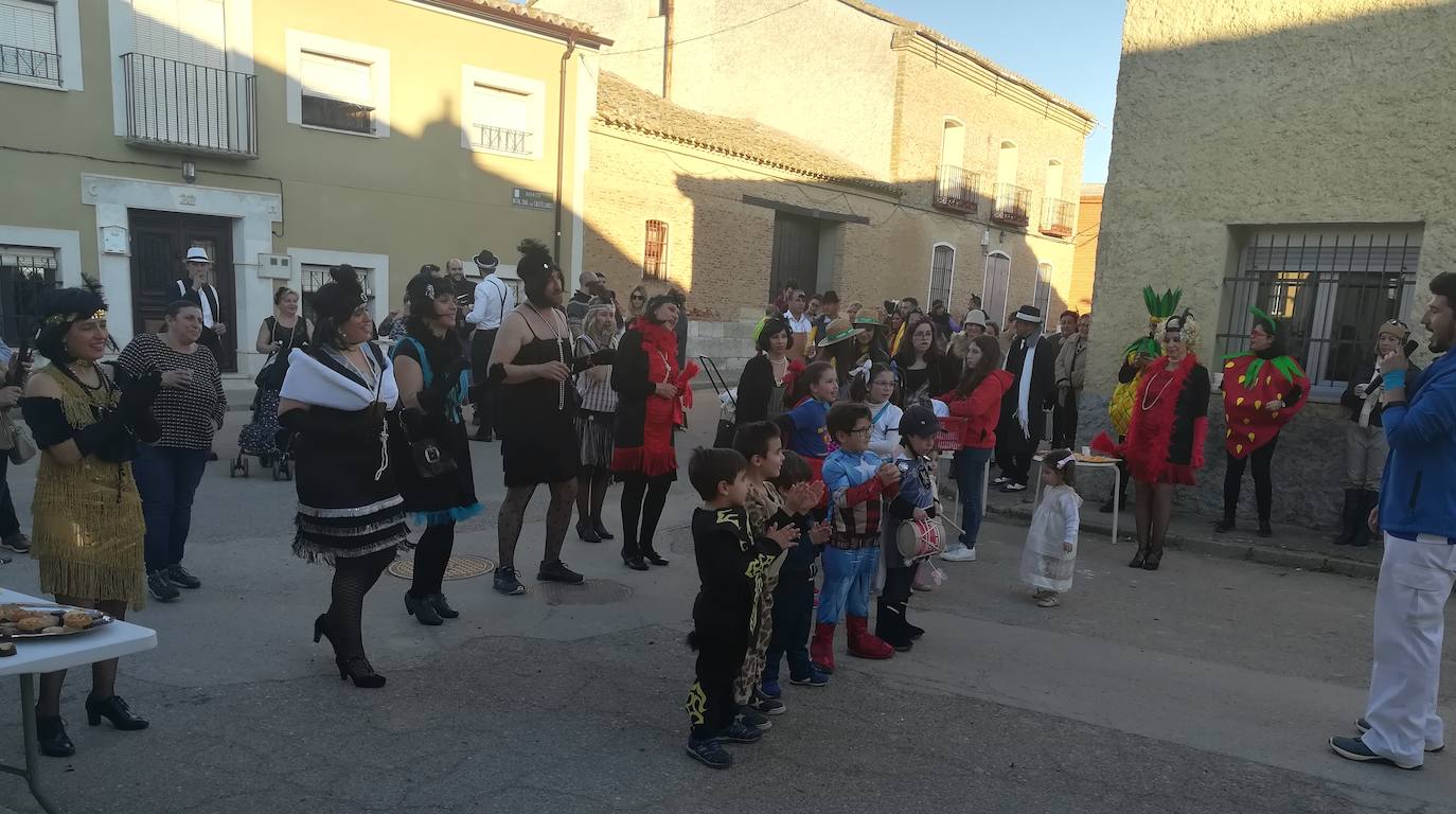 Carnaval en Mota del Marqués que se ha dedicado a los locos años 20, coincidiendo con el centenario de su Casino.