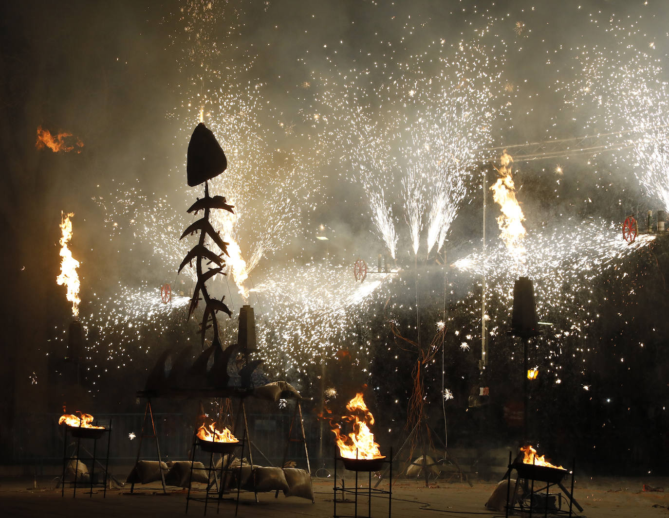 La ciudad cierra el Carnaval. 