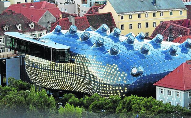 Museo Kunsthaus de Graz (Austria), obra de Peter Cook.