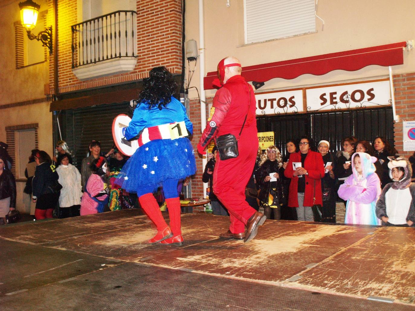 Fotos: Fiesta de la Piñata en Pedrajas de San Esteban