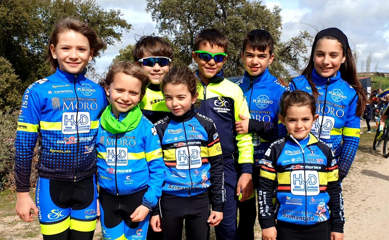 Nuevo triunfo de Samuel Zapatero para la Escuela de Ciclismo Salmantina, que suma cuatro podios más en Crespos