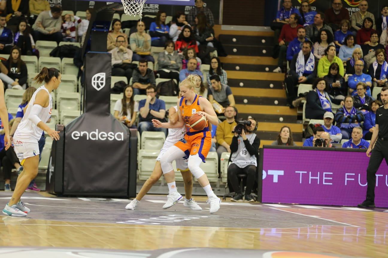 Los dos equipos se han visto las caras en la Liga recientemente con triunfo para las valencianas 75-58.