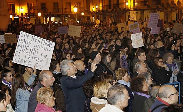 Concentración por el Día de la Mujer en Palencia en 2019.