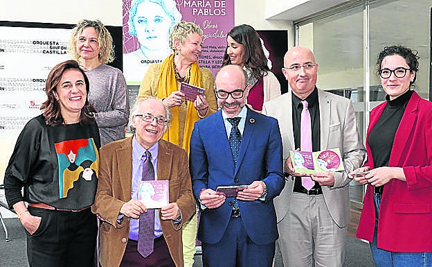 Arriba; Sophia Hase, Joanna Zagrodzka, Bea Jara. Abajo, Victoria M. Niño, José L. Temes, Javier Ortega, Miguel Llamazares y Sara Martínez. 