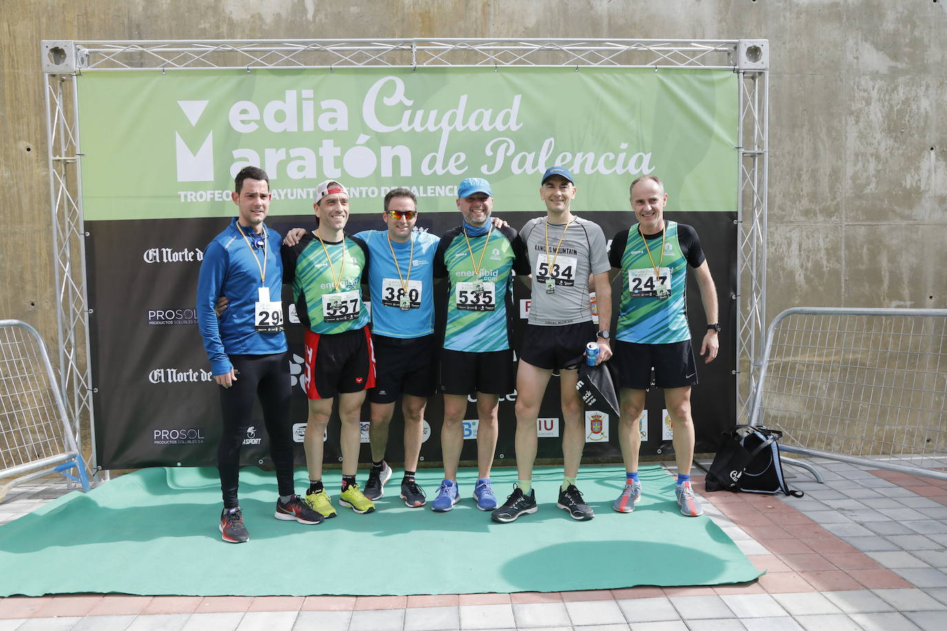 Participantes en la X Media Maratón Ciudad de Palencia. 