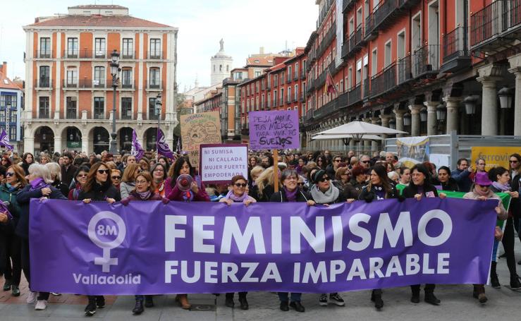 Manifestación matutina con motivo del Día Internacional de la Mujer en Valladolid